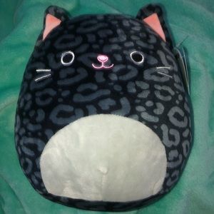 XIOMARA THE LEOPARD 8 INCH SQUISHMALLOW BNWT